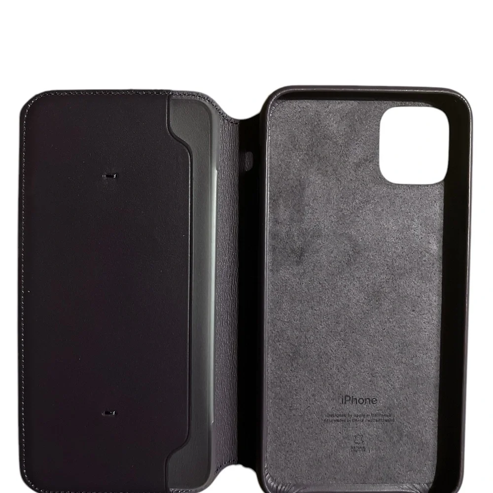 NWT Apple iPhone 11 Pro Max Leather Folio - Deep Purple/Aubergine